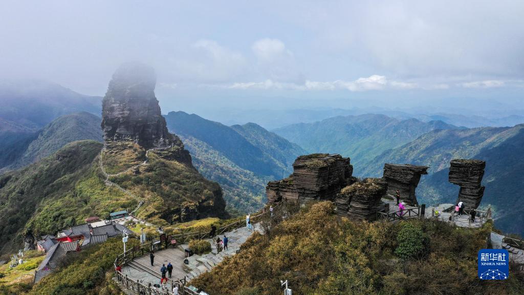 天空之眼瞰貴州梵凈山